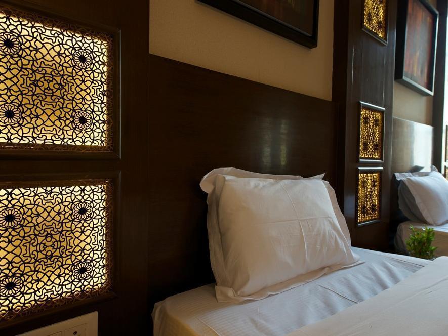 Fabhotel Epic C Scheme Jaipur Bagian luar foto