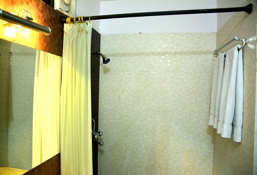 Fabhotel Epic C Scheme Jaipur Bagian luar foto