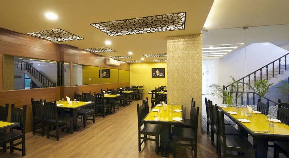 Fabhotel Epic C Scheme Jaipur Bagian luar foto