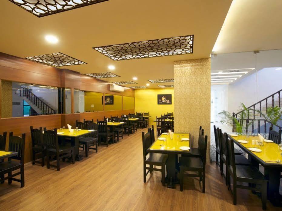 Fabhotel Epic C Scheme Jaipur Bagian luar foto