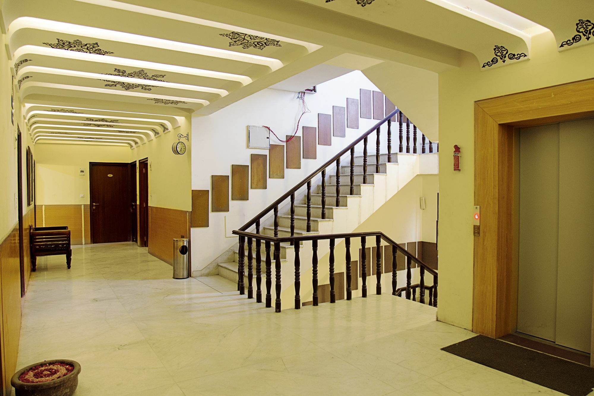 Fabhotel Epic C Scheme Jaipur Bagian luar foto