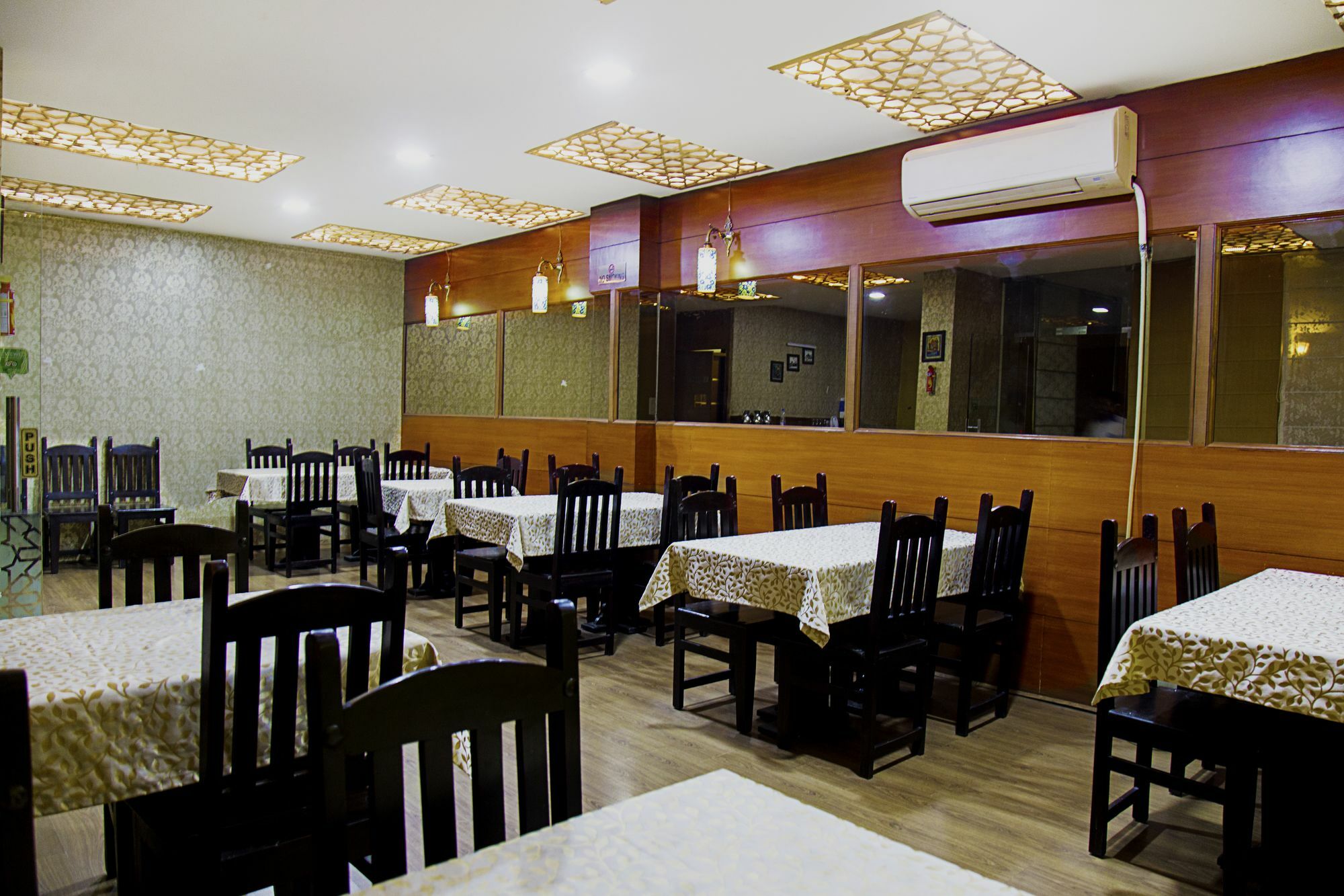 Fabhotel Epic C Scheme Jaipur Bagian luar foto