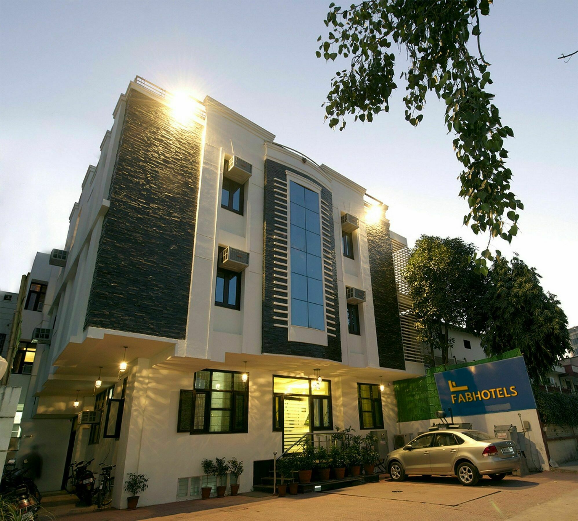 Fabhotel Epic C Scheme Jaipur Bagian luar foto