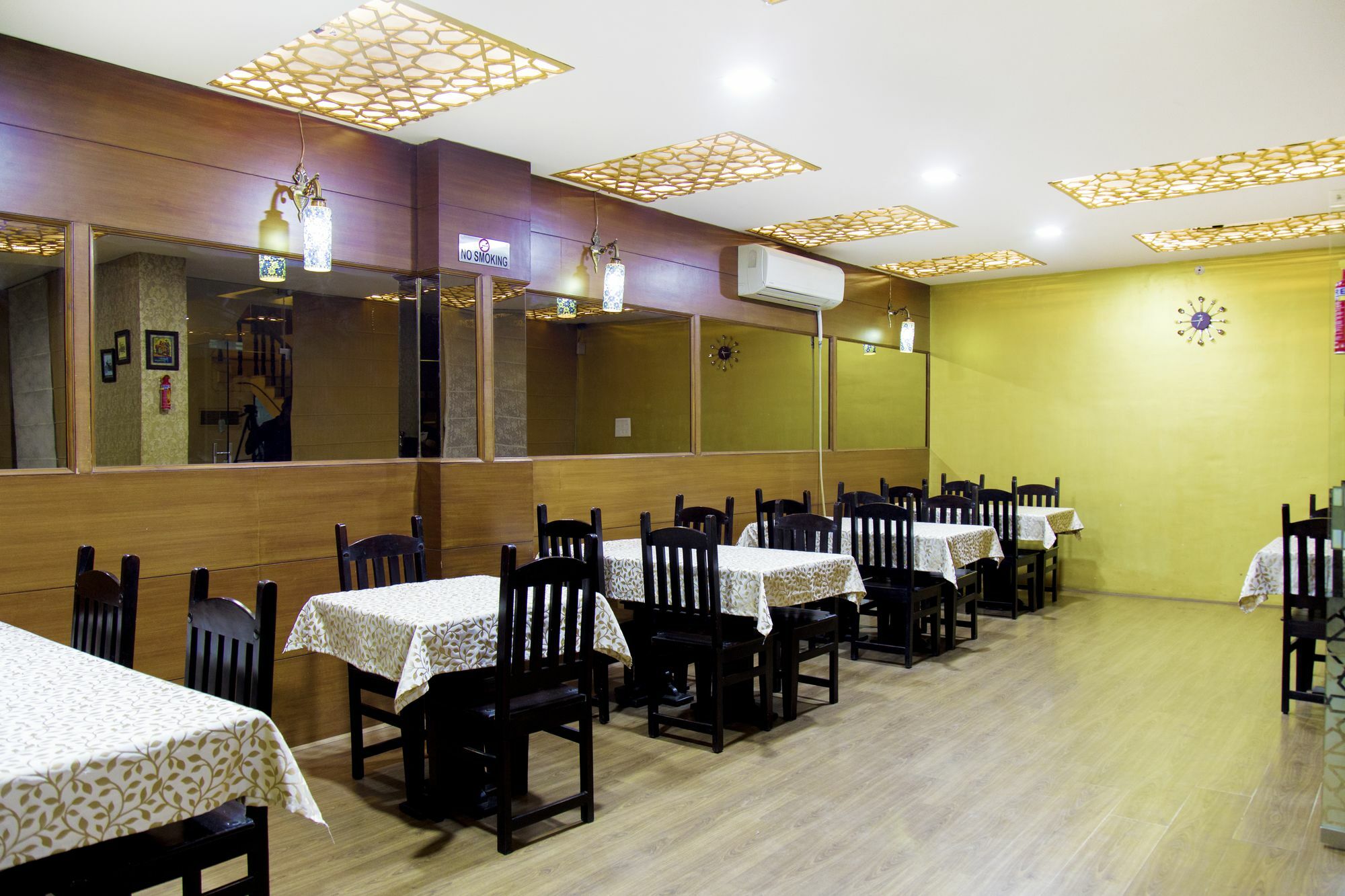 Fabhotel Epic C Scheme Jaipur Bagian luar foto